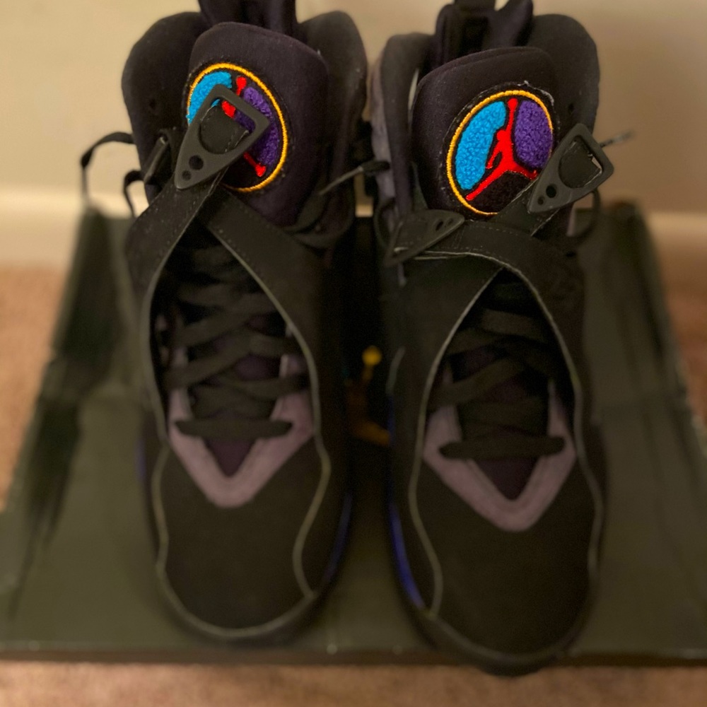Jordan Aqua 8